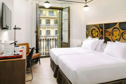 H10 Metropolitan in Barcelona — foto 11