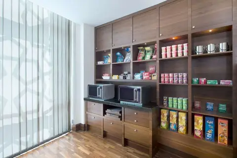 Hilton Garden Inn Dubai Al Muraqabat in دبي — foto 6