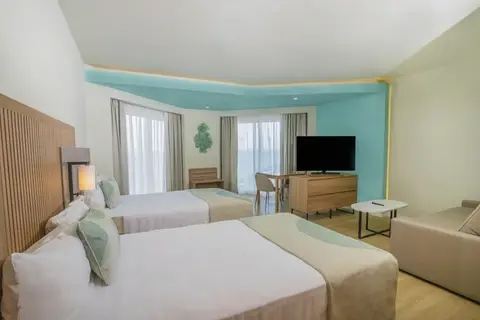Hotel Riu Palace Antillas in West Punt — foto 29