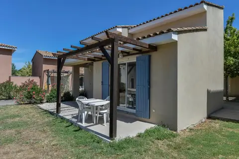 Vakantiepark Sun Hols Les Rives Du Lac in Saint-Saturnin-lès-Avignon — foto 9
