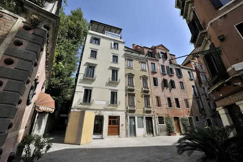 Al Theatro Palace in Venetië — foto 2