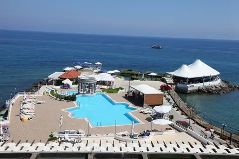 Dome in Girne — foto 3