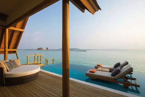 Emerald Faarufushi Resort & Spa in Rah Gili Maldives — foto 6