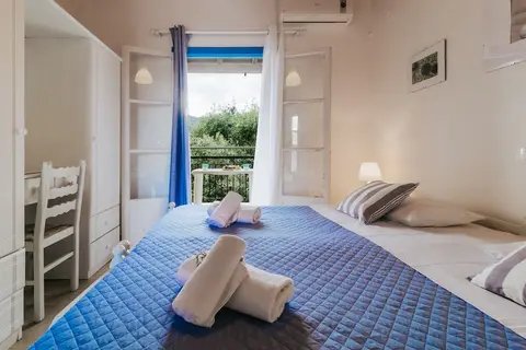 Sunflower Apartments & Studios in Δημοτική Ενότητα Κασσωπαίων — foto 19