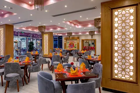 Rewaya Luxury Resort in الاحياء — foto 15
