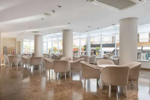 Hotel Nordeste Playa in Can Picafort — foto 23
