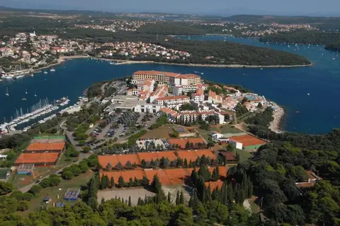 Arena Verudela Beach Resort & Verudela Villas in Pula — foto 2
