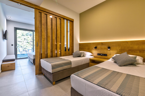 White Olive Elite Laganas foto 10