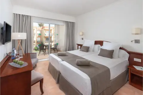 Aparthotel ILUNION Sancti Petri in Chiclana de la Frontera — foto 30