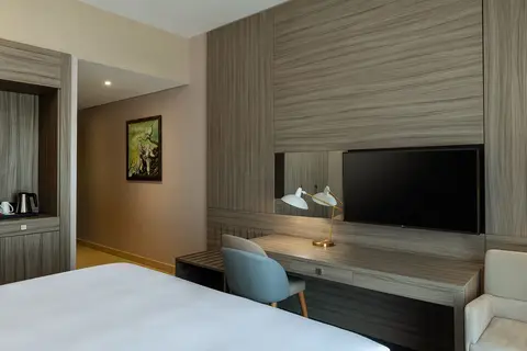 Four Points by Sheraton Production City, Dubai in Dubai — foto 19
