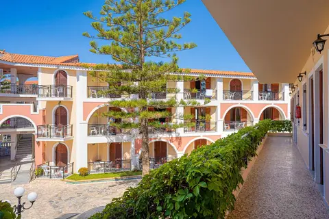 Castello Beach in Laganas Municipal Unit, foto 5