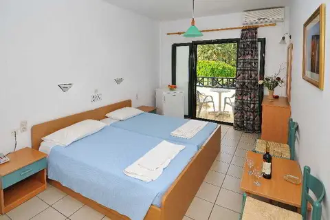 Paloma Garden & Corina Hotel in Δημοτική Ενότητα Μαλίων — foto 8