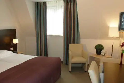 Hotel De Werelt Garderen in Garderen — foto 3