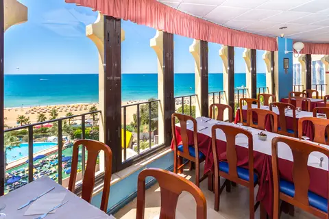 Mónica Isabel in Albufeira — foto 17