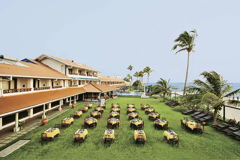 Coral Sands Hotel in Hikkaduwa — foto 18
