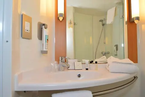 Hotel ibis Edinburgh Centre South Bridge - Royal Mile in Edinburgh — foto 22
