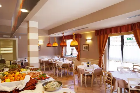 Hotel Piaz in Pera di Fassa — foto 3