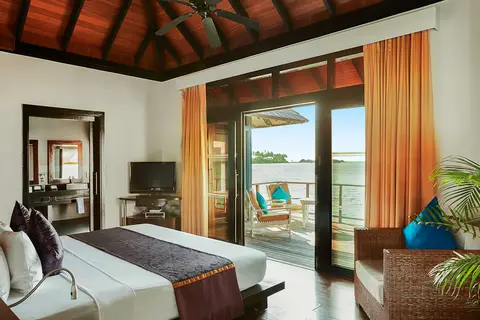 Sun Siyam Iru Fushi in Noonu Atoll Education Centre — foto 9