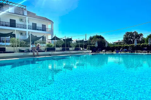 Bruskos Hotel & Suites in Agios Georgios, foto 4