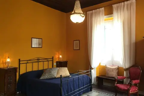 Palazzo Toraldo Di Francia in Tropea — foto 3
