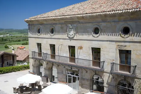 Parador de Argómaniz in Elburgo / Burgelu — foto 16