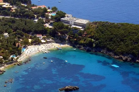 Akrotiri Beach Resort Hotel in Παλαιοκαστρίτσα — foto 20