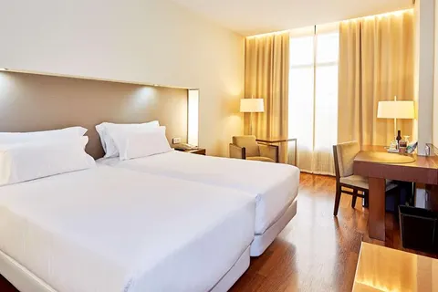 NH Sevilla Plaza de Armas foto 2