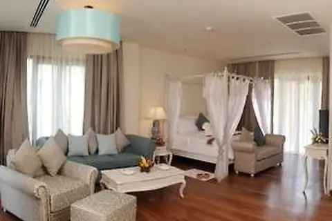 SALA Phuket Mai Khao Beach Resort in ศรีสุนทร — foto 18