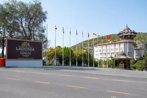 Ladonia Hotels Adakule in Kuşadası — foto 17