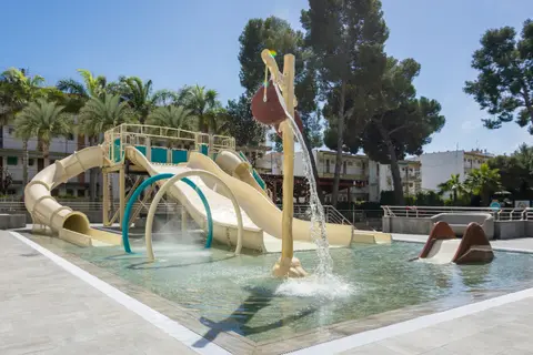 Golden Port Salou & Spa in Salou — foto 12