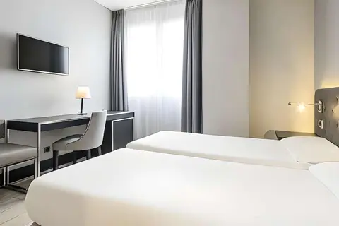 Hotel ILUNION Bel Art in Barcelona — foto 11