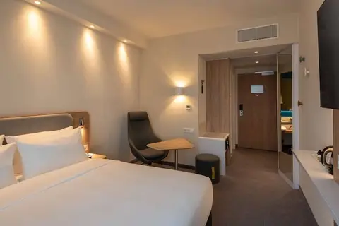 Holiday Inn Express Munich North in München — foto 15