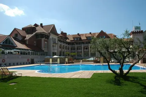 Gran Hotel Balneario de Puente Viesgo in Puente Viesgo — foto 4