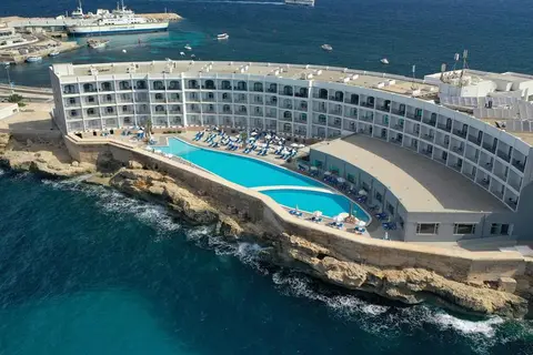 Hotel Paradise Bay Resort in Cirkewwa - Left Arch (Dive Site)