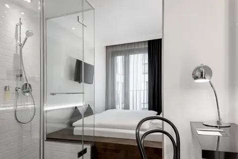 Hotel AMANO Grand Central in Berlijn — foto 11
