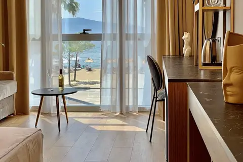 El Mar Hotel in Vlora — foto 3