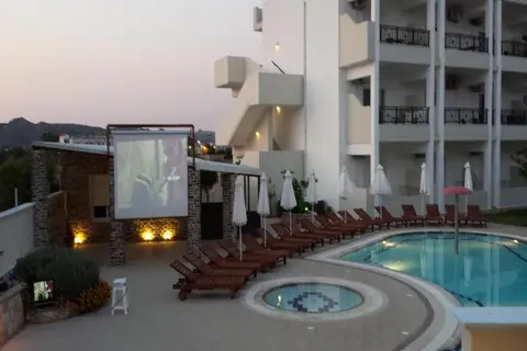 Bright Star Apartments in Faliraki — foto 12