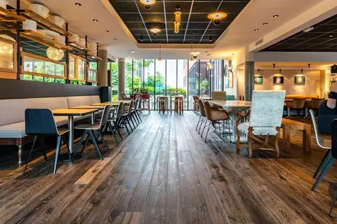 Novotel Suites Reims Centre in Riemen, foto 6