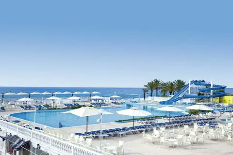 Samira Club in منارة الحمامات — foto 21