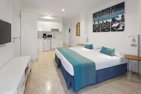 Saint George Aparthotel in Arona — foto 4