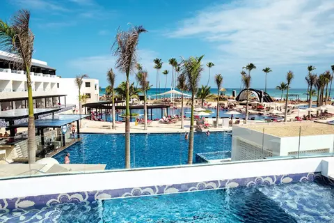 Royalton CHIC Punta Cana, An Autograph Collection All-Inclusive Resort & Casino - Adults Only in Salvaleón de Higüey