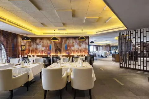 Ezdan Palace Hotel in Doha — foto 11