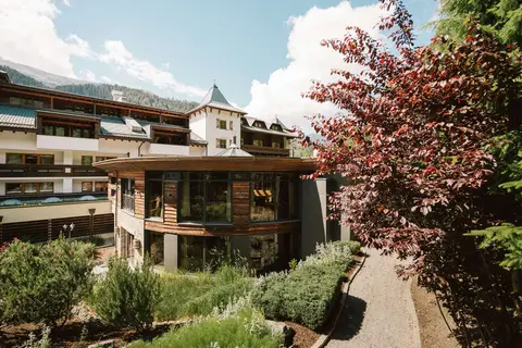 Miaflor Familien & Aktivresort in Ried im Oberinntal — foto 19
