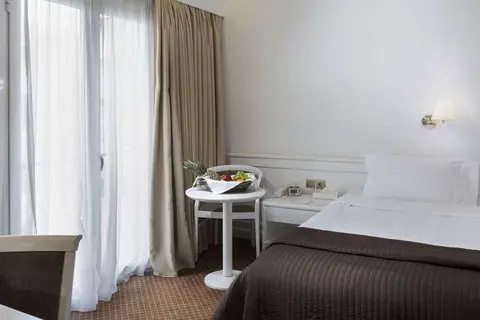 Coral Hotel in Δήμος Παλαιού Φαλήρου — foto 16