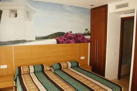 Ibiza Jet Appartementen in Platja d'en Bossa — foto 25