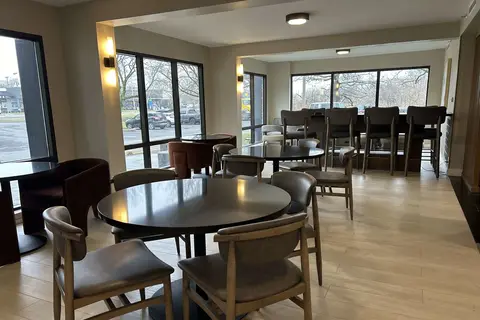 Best Western Plus Meadowlands in Secaucus — foto 25