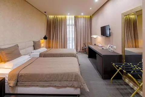 La Boheme Hotel in Tirana — foto 14