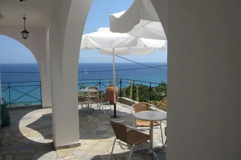 Travlos Studios in Ιθάκη (Πισαετός) - Κεφαλονιά (Πόρος) — foto 27