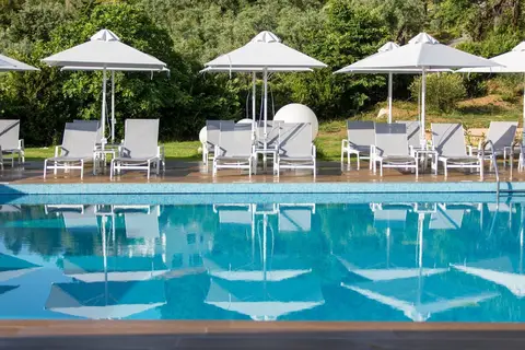 KBR Kassandra Bay Resort & Spa in Καλύβια — foto 3