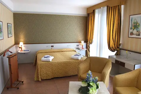 Hotel Maxim in Verona — foto 3